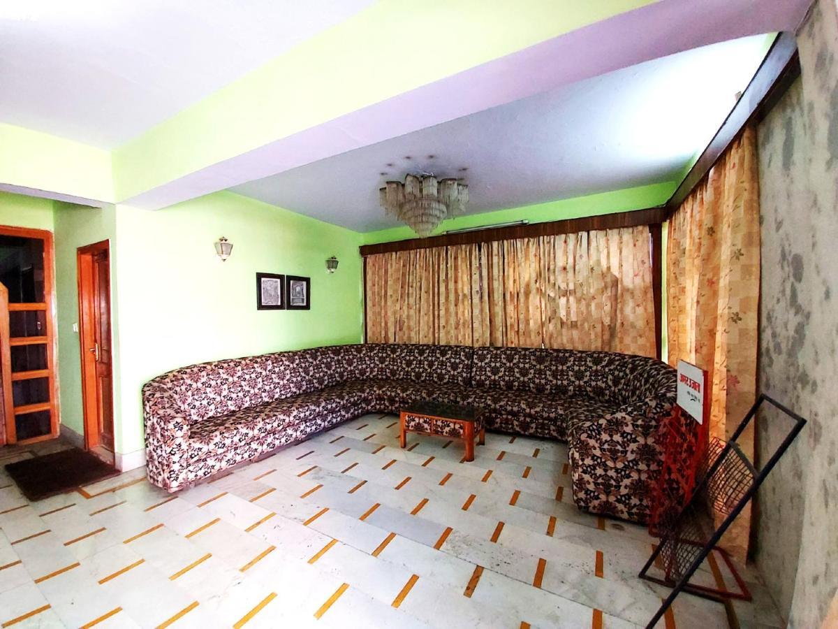 Hotel Radhe Continental 奈尼塔尔 外观 照片